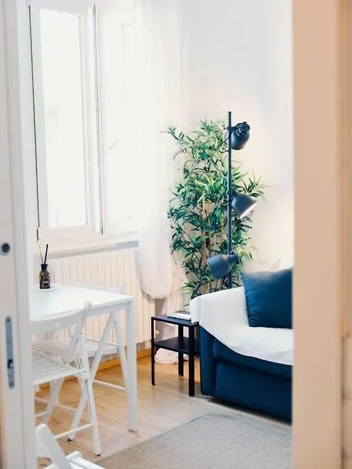 Bright Studio Flat In Oltrarno Firenze Italien